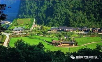 　張家界大峽谷、玻璃橋、黃龍洞品質(zhì)純玩兩日游c2