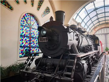 長(zhǎng)沙?華誼兄弟電影小鎮(zhèn)、李自健美術(shù)館一日游